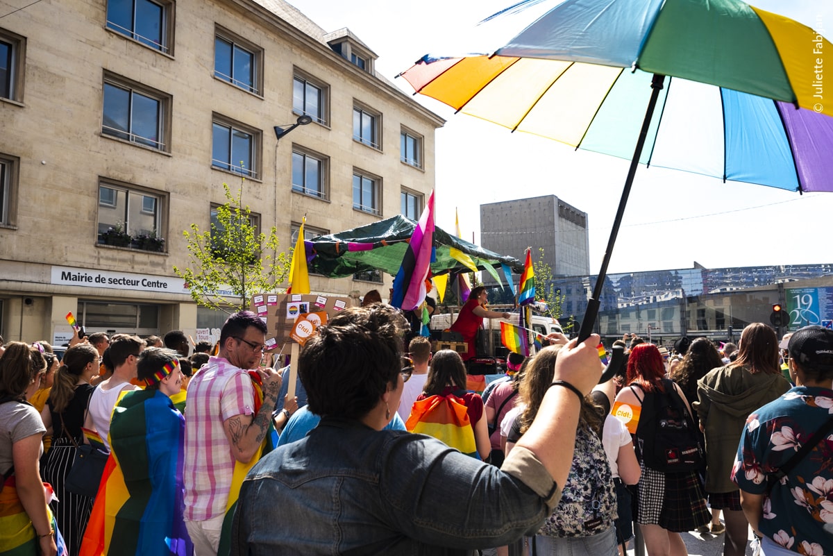 Image de la gaypride d'Amiens en 2019 par Juliette Fabijan